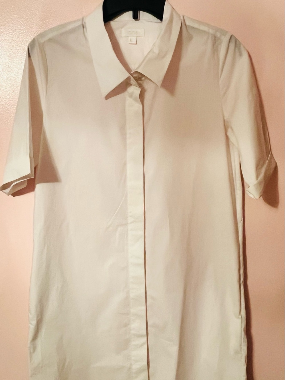 COS Women’s White Short-Sleeve Button Down Shirt